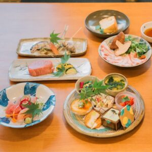 おまかせ会席コース（通常8,000円）を1,000円引き
